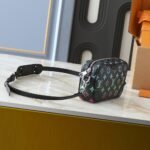 Louis Vuitton Trocadero Wearable Wallet Gradient Monogram Black 20Cm - Image 3