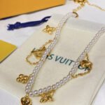 Louis Vuitton Blooming Pearls Necklace Gold M02388 - Image 4