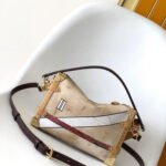 Super Vip 1:1 – Louis Vuitton Side Trunk MM Bag Beige 23Cm M12480 - Image 4