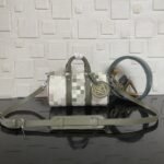 Super Vip 1:1 – Louis Vuitton Keepall Bandoulière 25 Bag Khaki 25Cm N00105 - Image 3