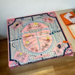 Hermes Les Voitures Nouvelles Scarf Rose Bonbon And Blue 90Cm H984108S 01 - Image 2