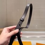 Louis Vuitton Alpha Wearable Wallet Monogram Eclipse Black 19Cm M82542 - Image 5