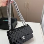 Chanel Medium Classic Double Flap Bag Patent Leather Black 26Cm - Image 2