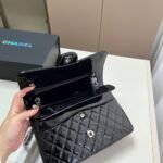 Chanel Medium Classic Double Flap Bag Patent Leather Black 26Cm - Image 4