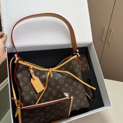Gift set: Louis Vuitton CarryAll PM Bag Monogram Canvas 29Cm M46203