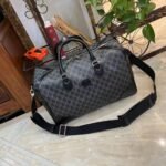 Gucci Black Gg Supreme Canvas Interlocking G Duffle Bag Black 42Cm - Image 2