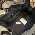 Gucci Black Gg Supreme Canvas Interlocking G Duffle Bag Black 42Cm - Image 8