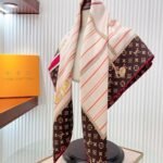 Louis Vuitton My Neverfull Square Cream 90Cm M94990 - Image 5