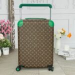 Louis Vuitton Horizon 55 Suitcase Green 55Cm M46781 - Image 2