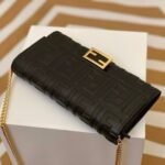 Fendi Baguette Continental Wallet With Chain Black 19Cm 8M0365AAJDF0KUR - Image 3