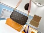 Iconic Set: Louis Vuitton Multi Pochette Accessoires And Long Double Zipper Wallet - Image 2