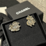 Chanel Cc Crystal Heart Earrings Gold Abg358 B21895 U3549 - Image 2
