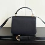 Gucci Siena Small Top Handle Bag Black Leather 19Cm 855536 AAFKB 1000 - Image 3