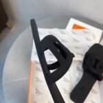 Hermes Aloha Sandal Black H201157Z 02350 - Image 6