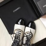 Chanel Botas Para Mujer White And Black - Image 2