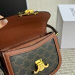 Celine Besace Clea In Triomphe Canvas And Calfskin Tan 19Cm 110962Bz4 04Lu - Image 4