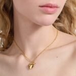 Louis Vuitton Blooming Heart Necklace Gold M02310 - Image 5