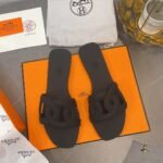 Hermes Aloha Sandal Black H201157Z 02350 - Image 2