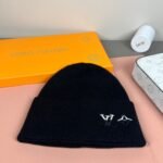 Louis Vuitton Lv Dual Beanie Black M79081 - Image 3