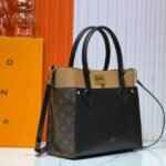 Louis Vuitton On My Side MM Bag Noir Obscur 30Cm M53823 - Image 3