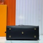 Louis Vuitton On My Side MM Bag Noir Obscur 30Cm M53823 - Image 5