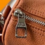 Louis Vuitton Keepall Bandoulière 35 Tan 25Cm M25980 - Image 8