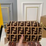 Fendi Baguette Fur Bag Brown 26cm - Image 3