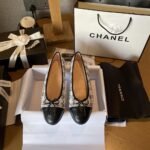 Chanel Ballerina Flats Tweed And Patents White Black - Image 2