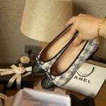 Chanel Ballerina Flats Tweed And Patents White Black - Image 3