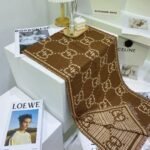 Gucci Check Gg Wool Jacquard Scarf Brown 180Cm - Image 3
