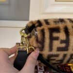 Fendi Baguette Fur Bag Brown 26cm - Image 8