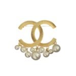 Chanel Cc Brooch Gold With Pearls
