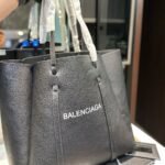 Balenciaga Small Everyday Tote Bag Black 35cm - Image 5