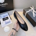 Chanel Flat Sandals Black G02819 Y01552 94305 - Image 5