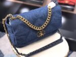 Chanel 19 Flap Bag Denim Blue 25Cm As1160 B02876 N6832 - Image 4
