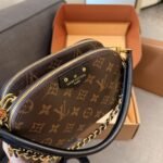 Louis Vuitton Be Alma Monogram Canvas 20Cm M12996 - Image 2