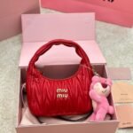 Miumiu Wander Matelassé Red 23cm 5BC125 N88 F0011 V OOY - Image 2