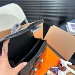 Hermes Constance Shiny Alligator Black 19cm - Image 6