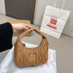 Miumiu Wander Matelassé Caramel 23cm 5BC125 N88 F098L V OOY - Image 2