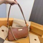 Louis Vuitton Liv Pochette Cognac Brown 26cm M11916 - Image 2