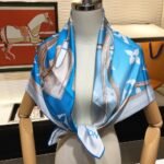 Louis Vuitton Monogram Gradient Square Scarf In Blue 90Cm M76777 - Image 3