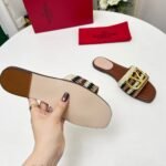 Valentino Vlogo Signature Slide Sandal Brown 6W2S0Bd5Agx Qrx - Image 3