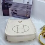 Hermes Evelyne Amazone Bag White 17cm - Image 3