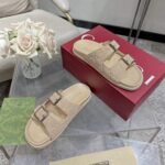 Gucci Women’s Slide Sandal Oatmeal 816380 Aaduo 9511 - Image 4