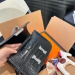 Hermes Constance Shiny Alligator Black 19cm - Image 8