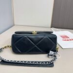 Chanel 19 Bag Lambskin Midnight Blue 28cm - Image 4