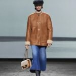 Chanel Flap Bag Shearling Lambskin Brown 18cm AS5149 B18194 NZW48 - Image 7