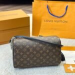 Louis Vuitton Speedy Soft 30 Dark Black 30cm M12243 - Image 3