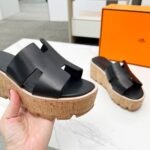 Hermes Eze 30 Sandal Noir H221026Z 02400 - Image 4