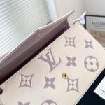 Louis Vuitton Pochette Félicie Bag In Latte And Bubble Tea 22cm - Image 4